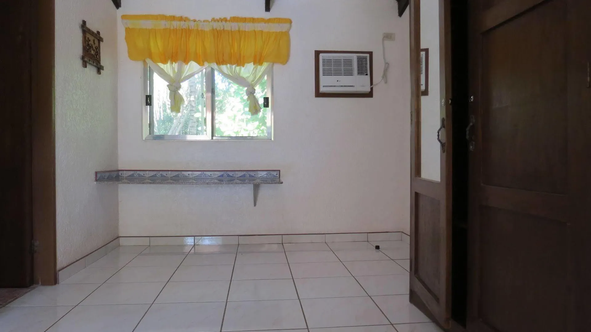 Alonaland Resort Apartelle Panglao