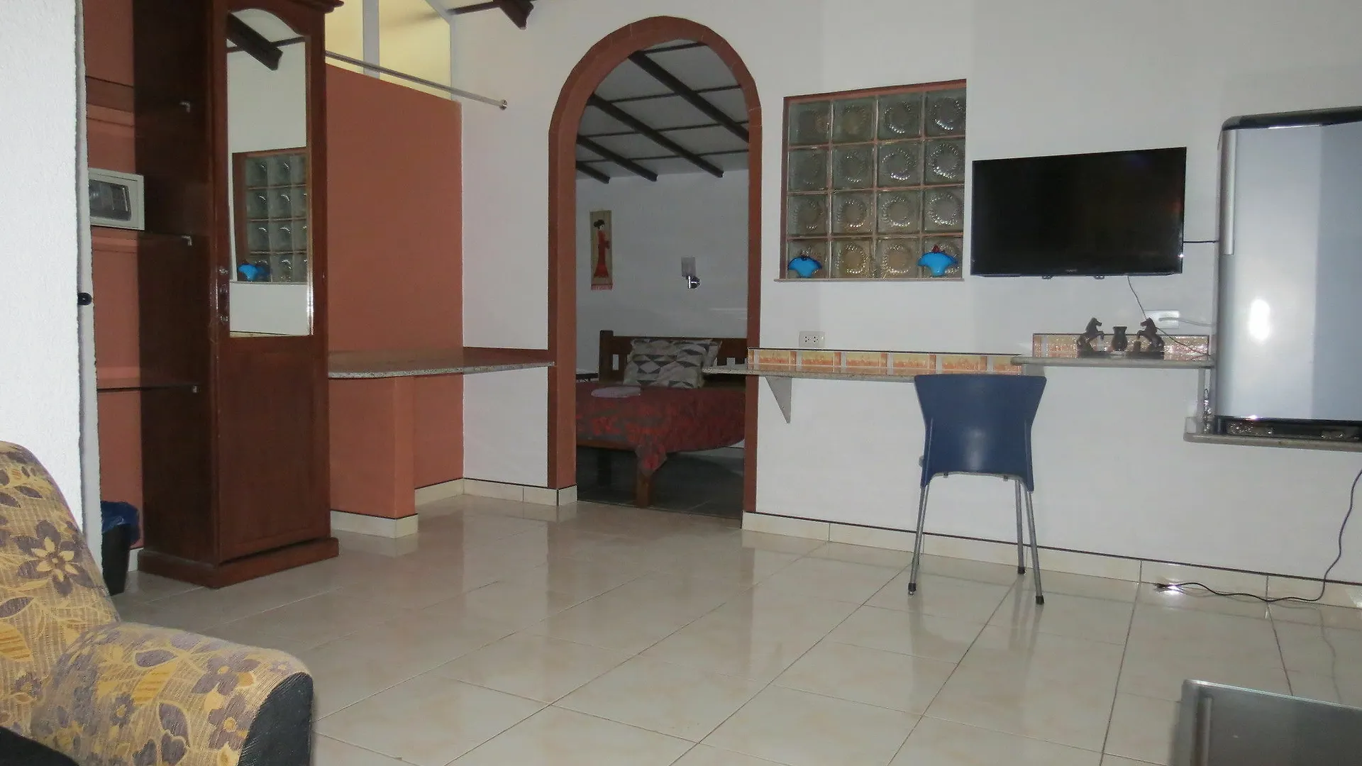 Alonaland Resort Apartelle Panglao  Tawala (Panglao)