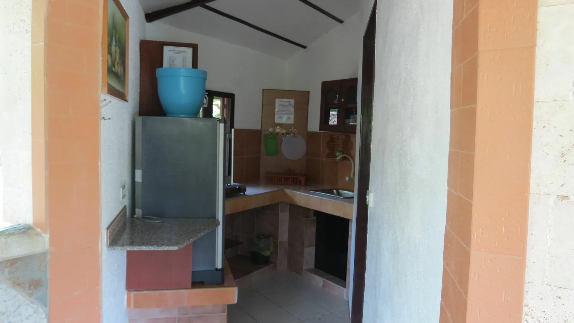 Alonaland Resort Apartelle Panglao