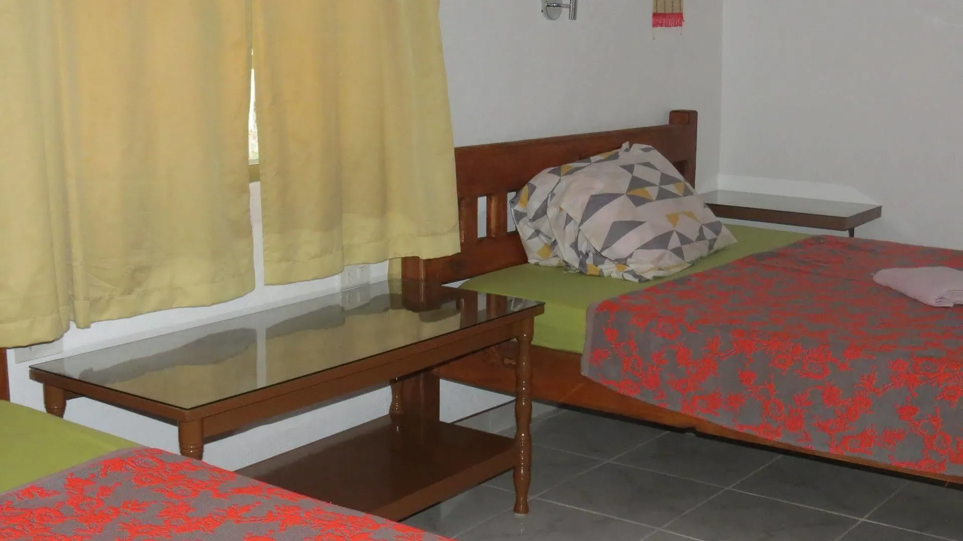Alonaland Resort Apartelle Panglao 3*, Tawala (Panglao) Philippines