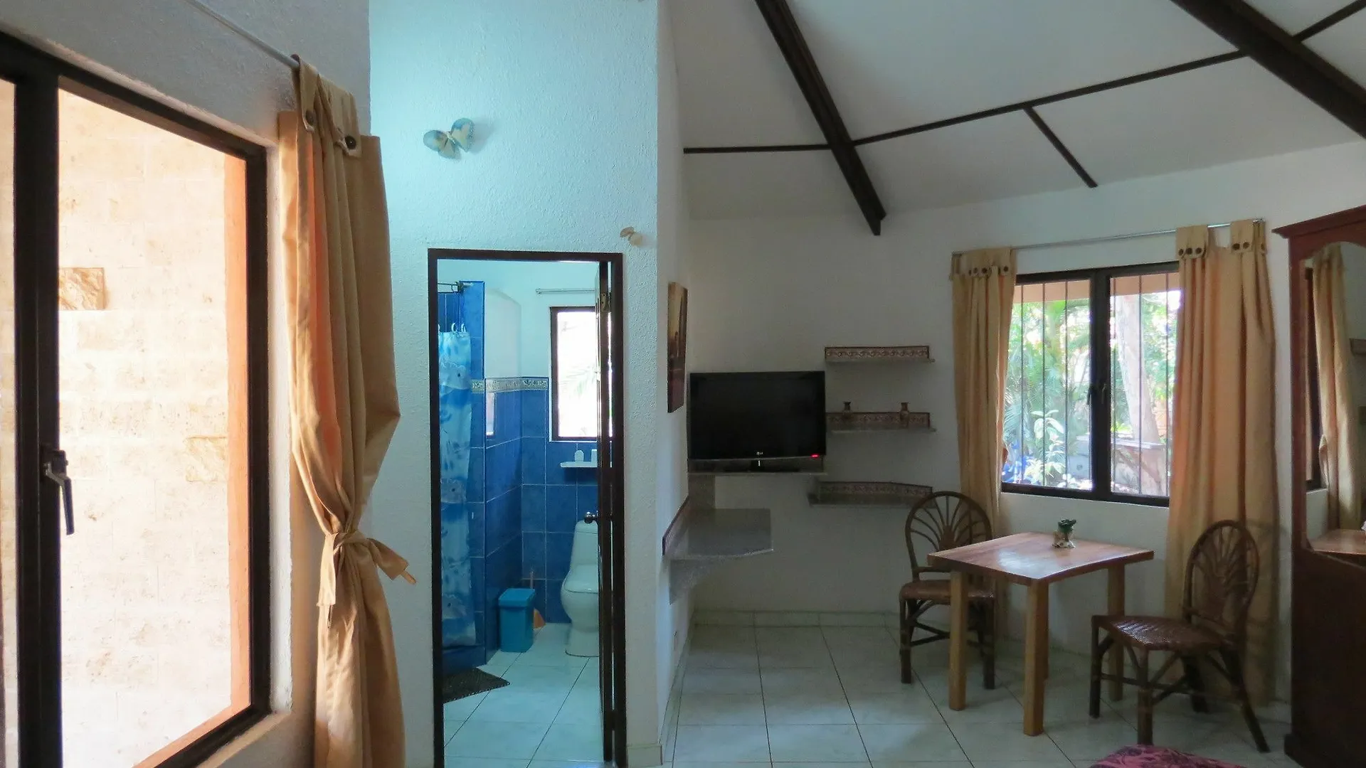 Alonaland Resort Apartelle Panglao  Tawala (Panglao)
