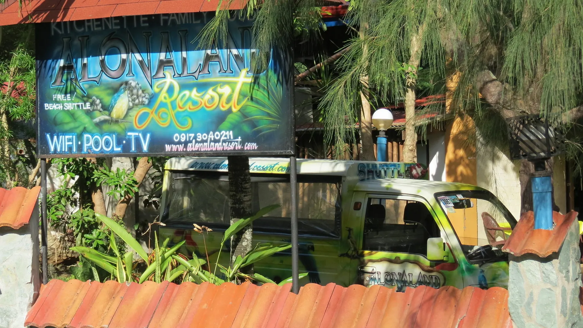 Alonaland Resort Apartelle Panglao